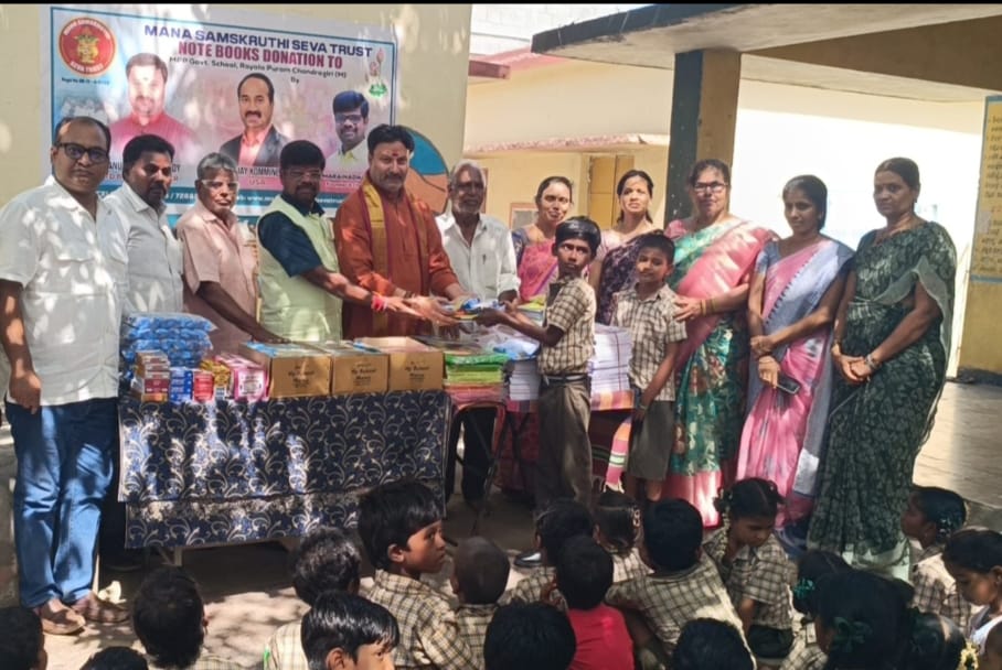 Trust Distributes Educational Kits-7